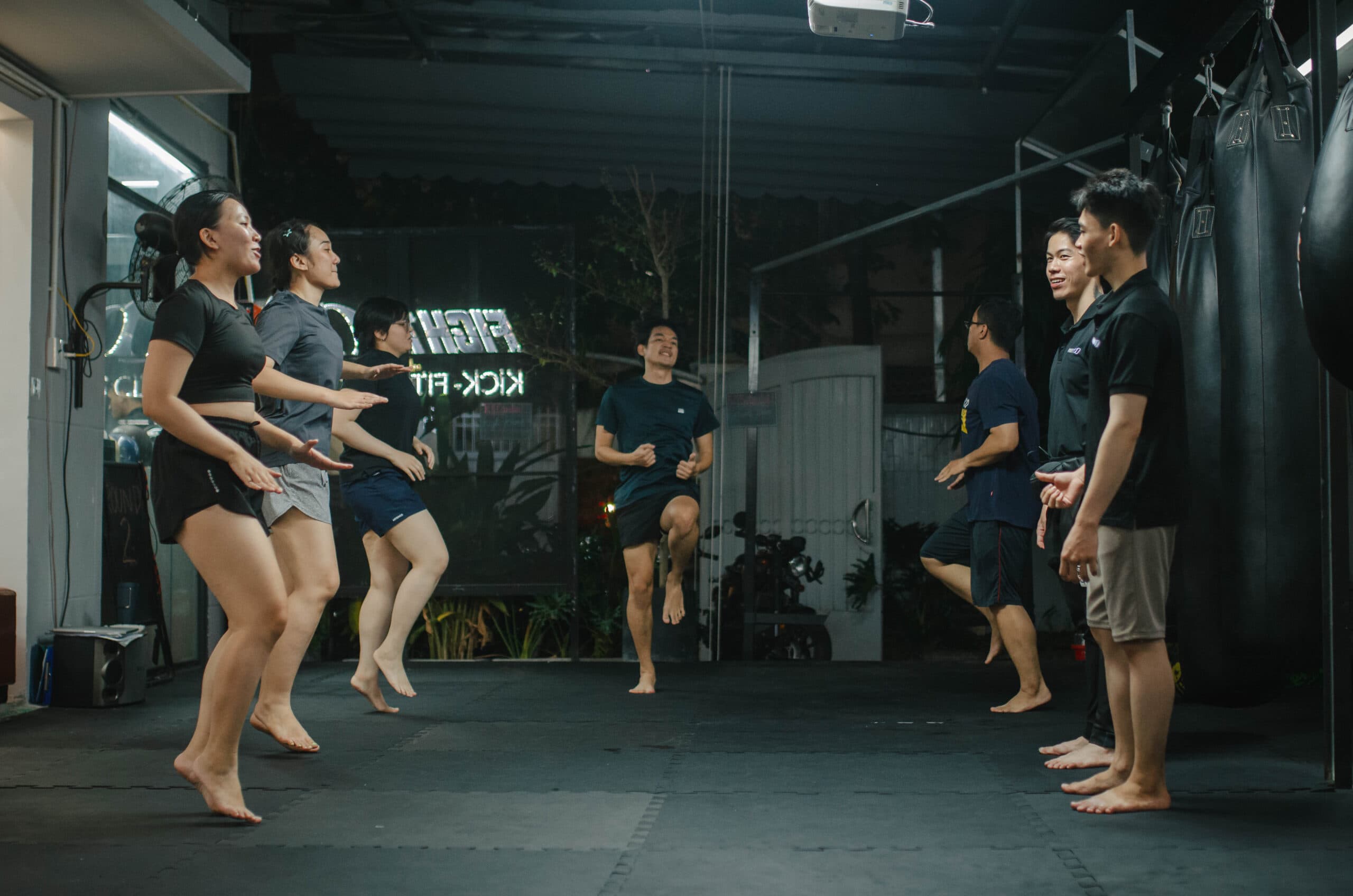 Main image of Phòng Tập Boxing & Kick Boxing Quận Tân Phú - Fight100 Club