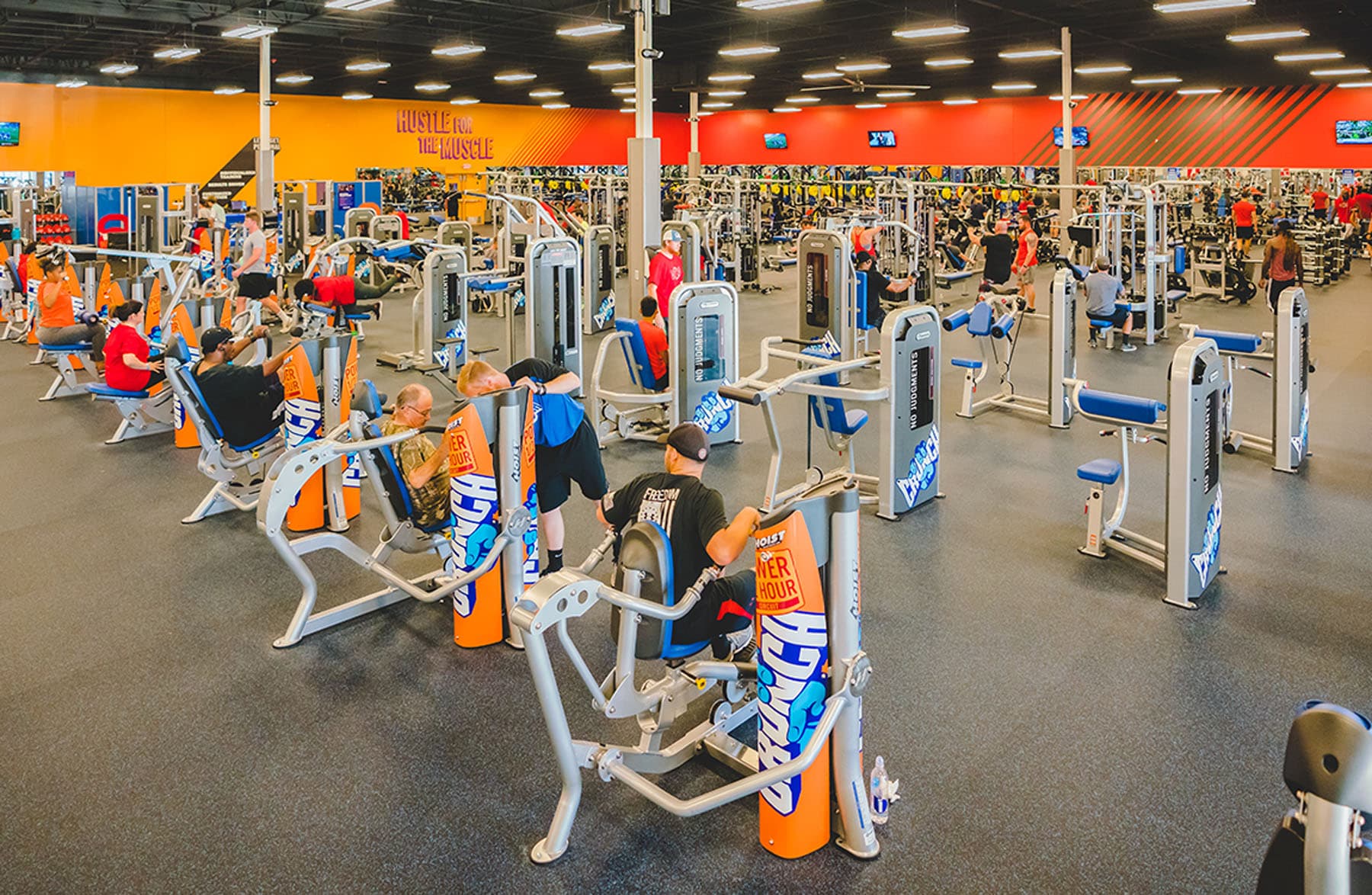 Crunch Fitness - Daytona Beach logo