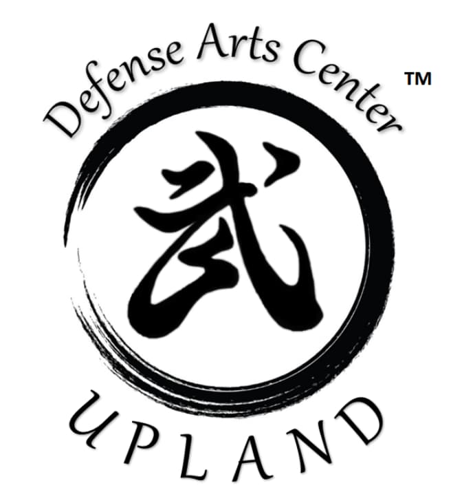 Defense Arts Center logo
