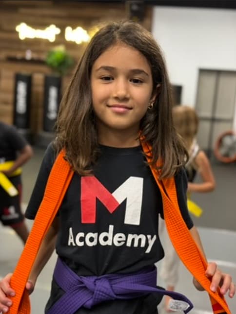 Max Academy logo