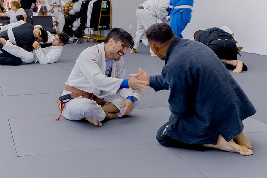 MBJJ - NOVA UNIÃO CALIFÓRNIA logo