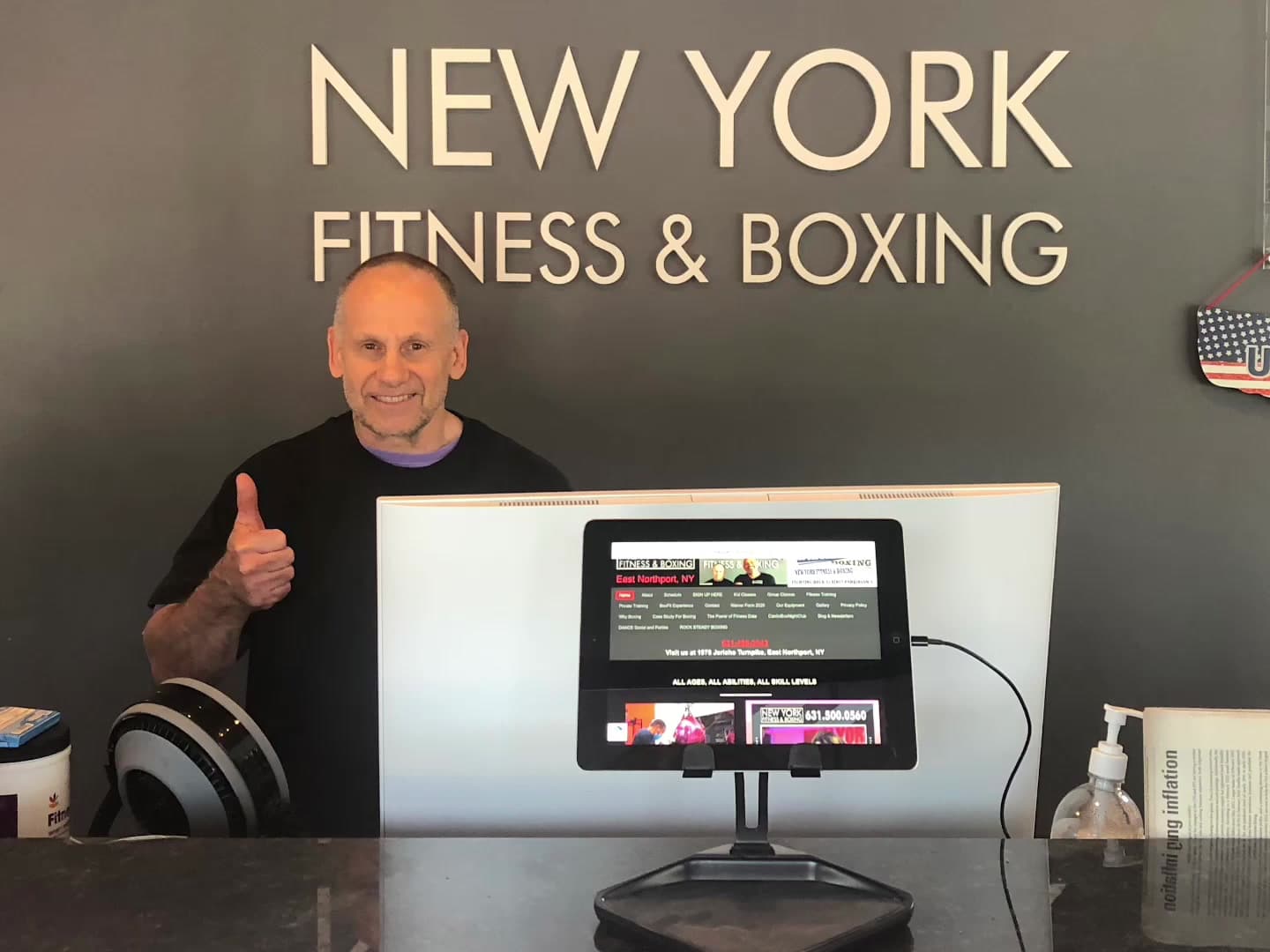 New York fitness and boxing logo