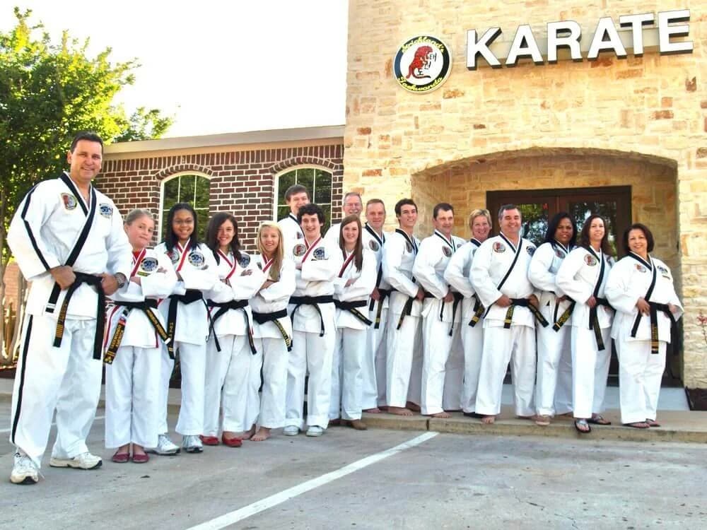 Strickland's Martial Arts logo